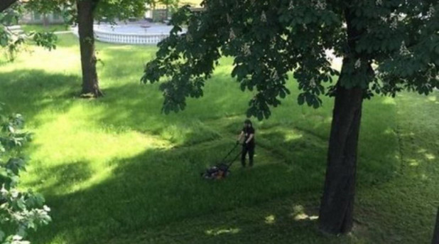 57534457c36188c07f8b45a7