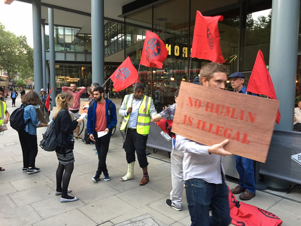 579cbdb6c361882a1c8b45d2