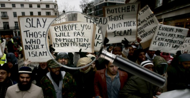 muslim looking glass