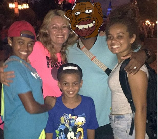 The mudshark and her buck are in a whole world of sheeeeeeit