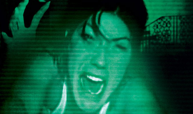 Virus Regime: 200 People Clash with Police While Trying to Escape Quarantined Building in Germany