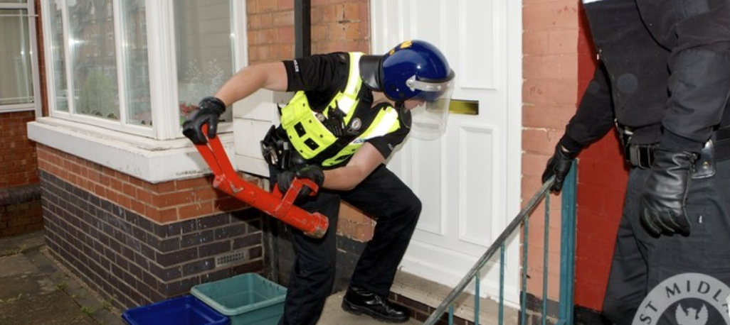 UK: Fun Police to Break Into People’s Houses on Christmas to Pull Apart Families