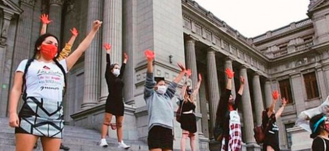 Peru: Women Pull Down Their Panties in Public as a Form of Protest Against Justice