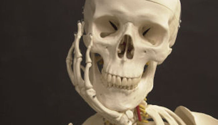 HOAX: Only 16.6% of People with Coronavirus Infect Family, Asymptomatic Transmission Rate is 0.7%