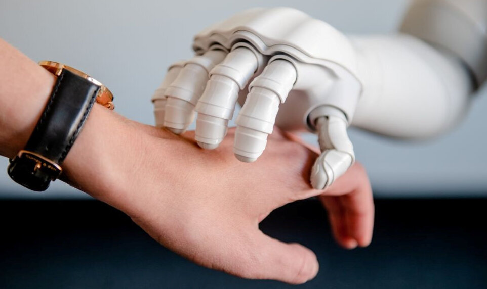 When Humanoid Robots Physically Touch Humans, Humans are More Likely to Obey Them
