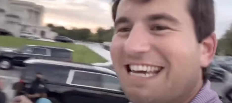 Alex Stein Flirts with Big Booty Latina AOC – She Threatens to Change the System to Destroy Him