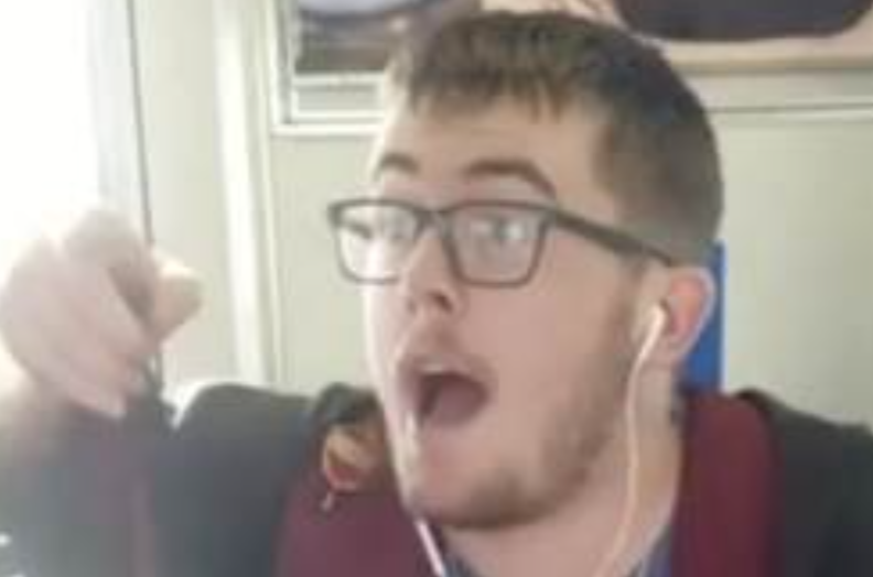 Viral Video: Fat Harry Potter Gets Stabbed for Rapping at a Black Guy on the Train