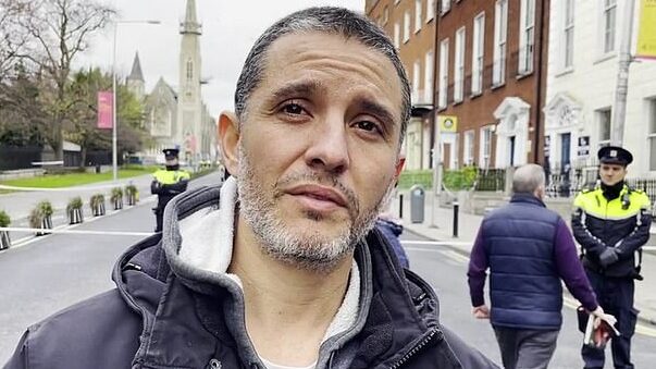 Ireland: Media Finds Solution to Moslems Stabbing Kids – Brazilian Deliveroo Drivers