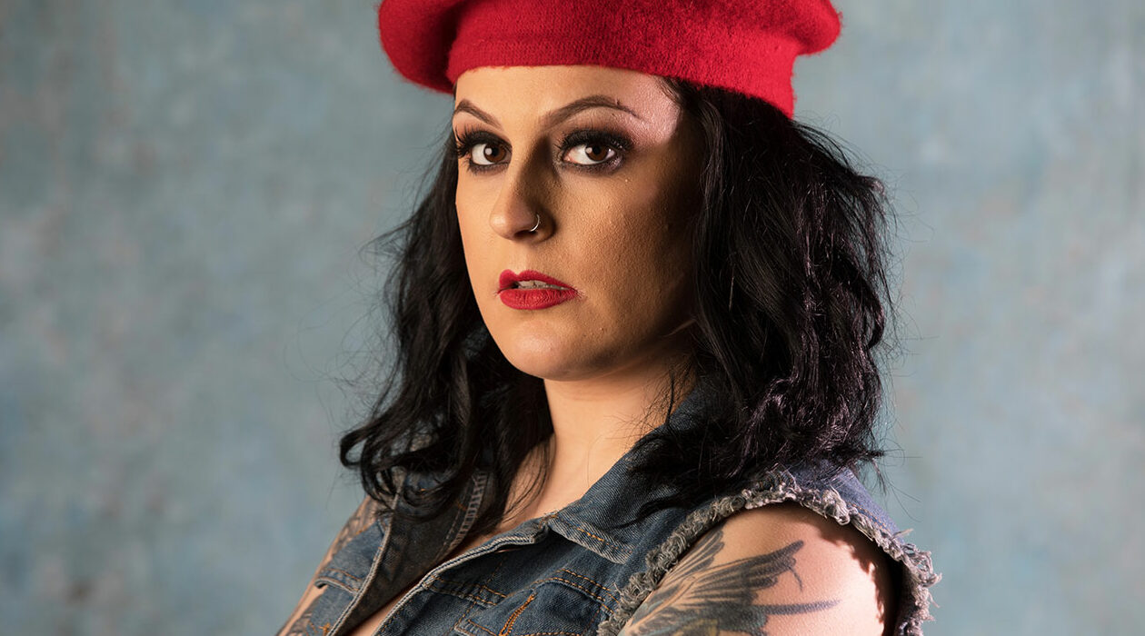 UK: Singer Arrested for Saying She’s Being Persecuted by Trannies