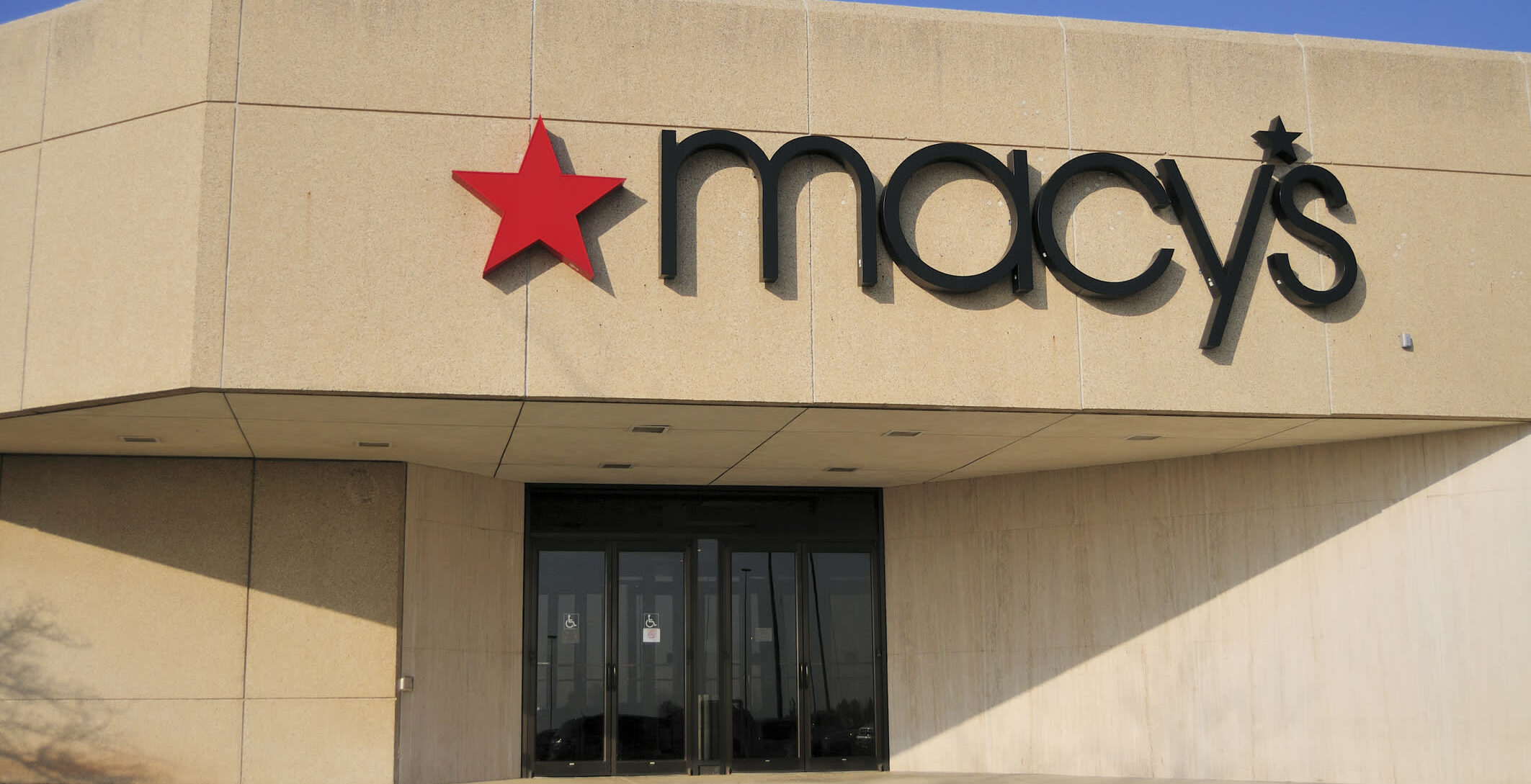 Macy’s Shutting Down 30% of All Stores in Next 3 Years
