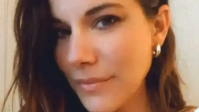 Married Mother of Two has Sex with Two 15-Year-Old Boys at the Same Time