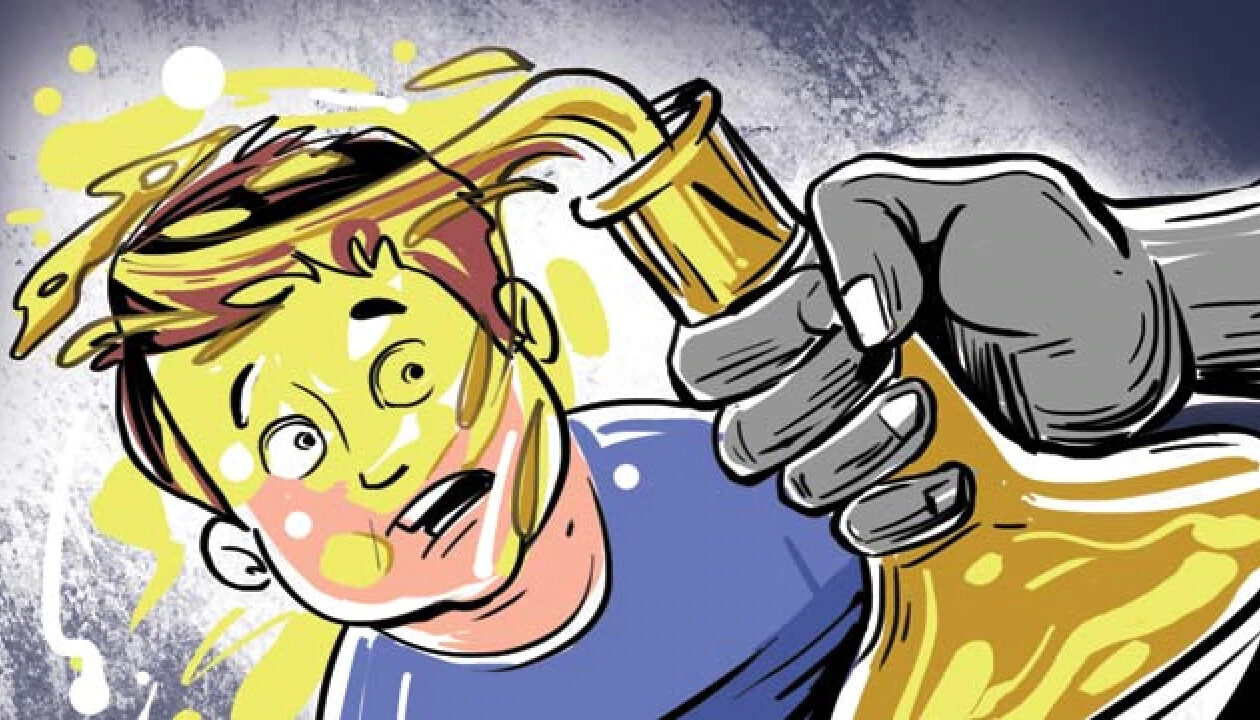 UK: 9 Injured After Indescribable Man Uses “Corrosive Substance” During Vibrant Incident