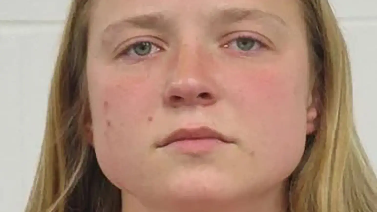 Newlywed Iowa School Teacher Admits to “Performing Sex Acts” on Students as Young as 13