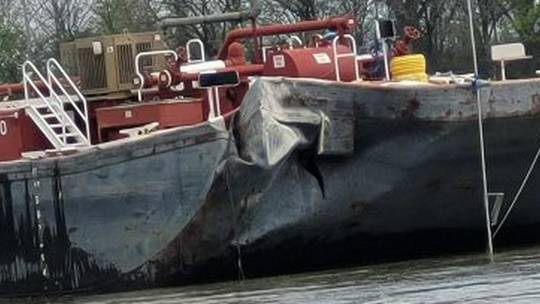 Oklahoma: Another Ship Crashes Into Highway Bridge Support