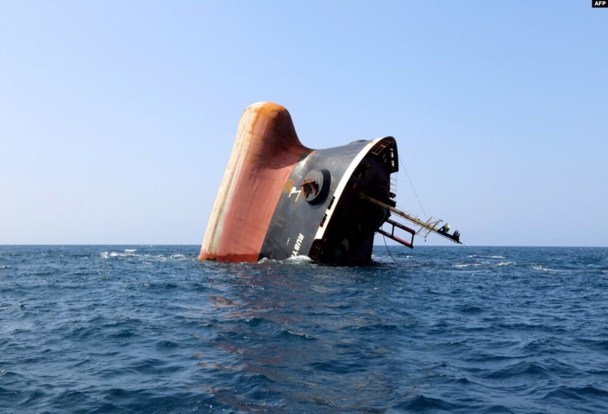 First Fatalities Confirmed in Houthi Ship Blockade