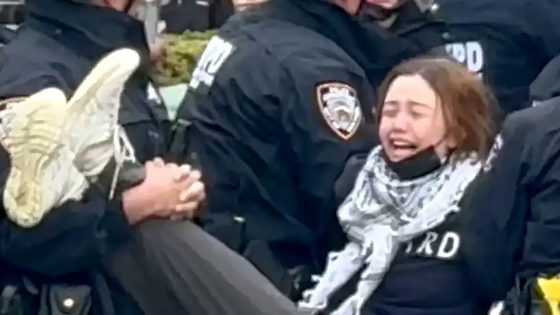 Badge Niggers Arrest 100+ Columbia University Students Camping Out in Support of Palestine!
