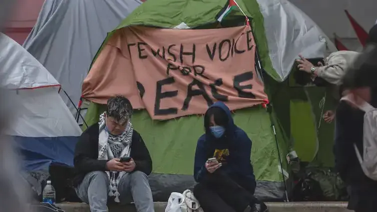 Palestine Supporters Set Up Protest Camps Across the US