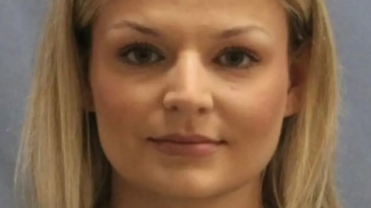 Arkansas: FBI Cracks Down on 26-Year-Old Church Lady Giving Blowjobs to 15-Year-Old Boy