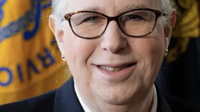 Top US Government Official Pressured Tranny Experts to Remove Age Limits for Tranny Surgery