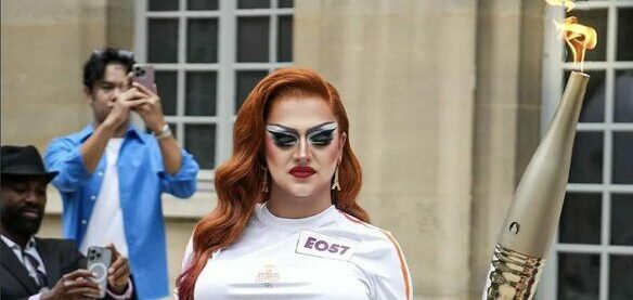 France: Olympic Torch Relay had 3 Men in Dresses in It