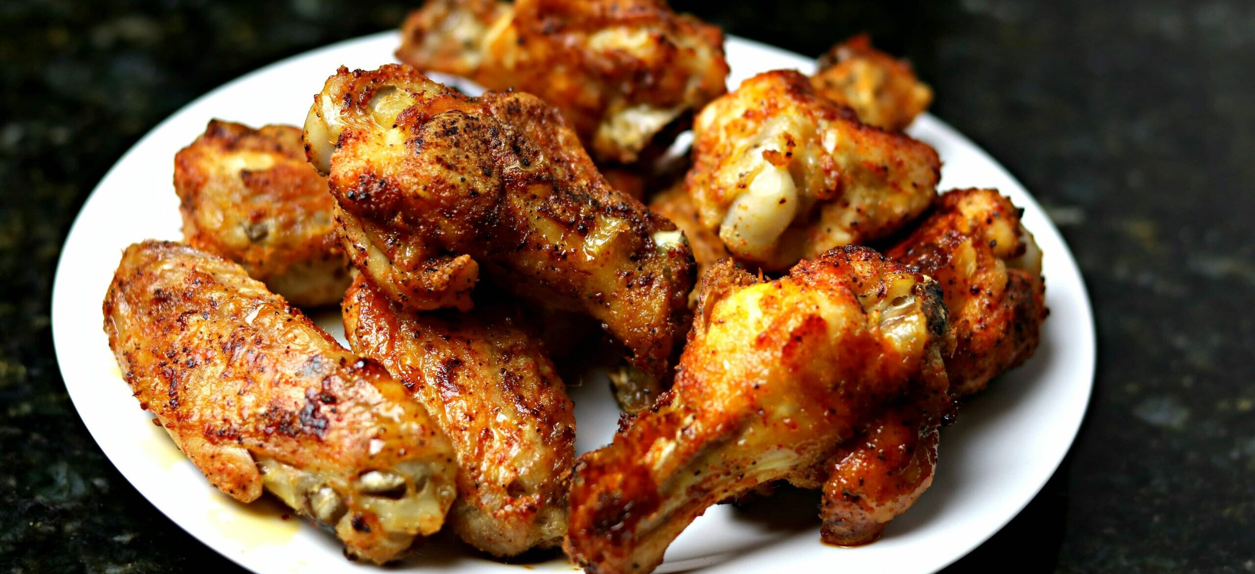 Illinois: School Worker Sentenced to 9 Years for Stealing Chicken Wings Worth $1.5 Million