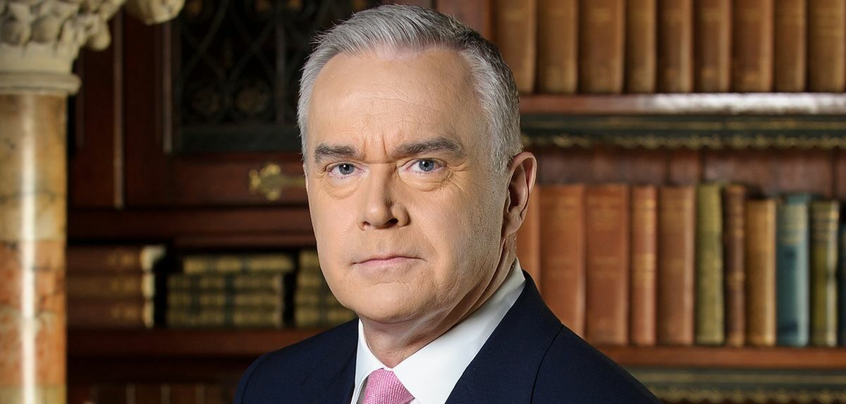 UK: Famous Former BBC Presenter Gets Suspended Sentence for Owning, Making Child Porn (Children 7-9 Years Old)