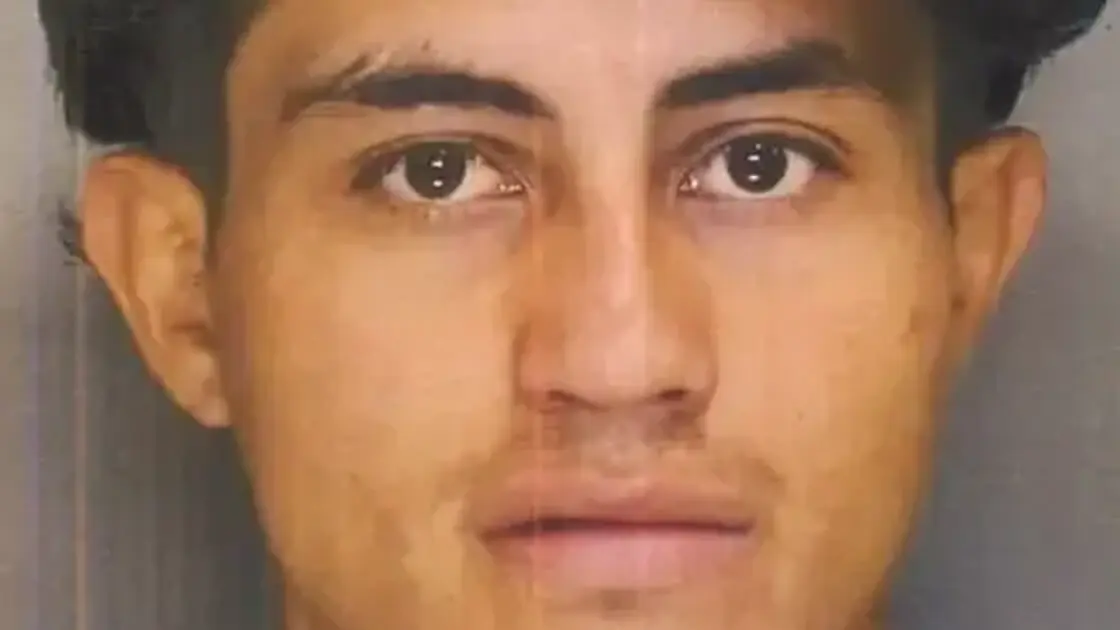 Indiana: Police Arrest Previously Deported Migrant After He Stabbed 14-Year-Old Girl