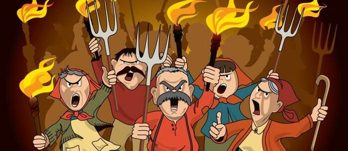 UK: Thousands of Farmers Protest Against New Tax